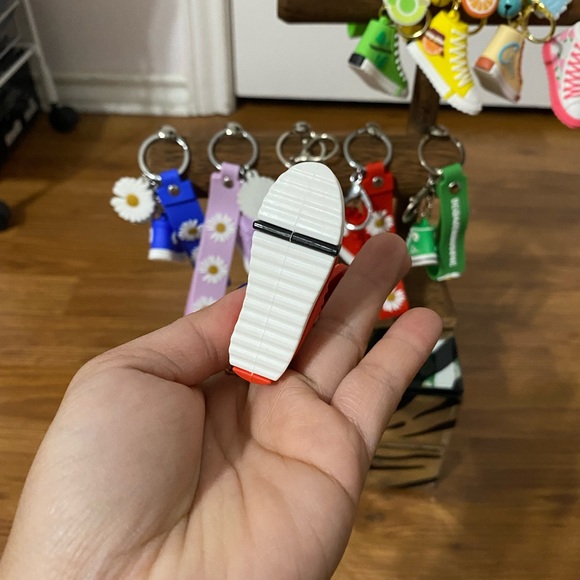 Key chain - Picture 5 of 10